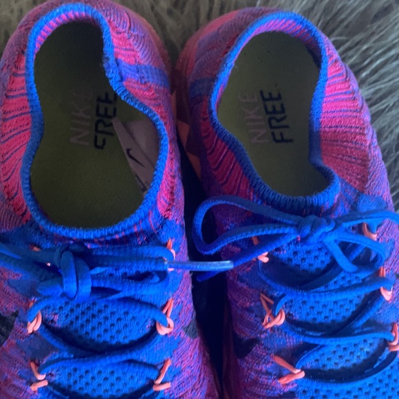 Nike Free woman’s 6.5 - Picture 2 of 12